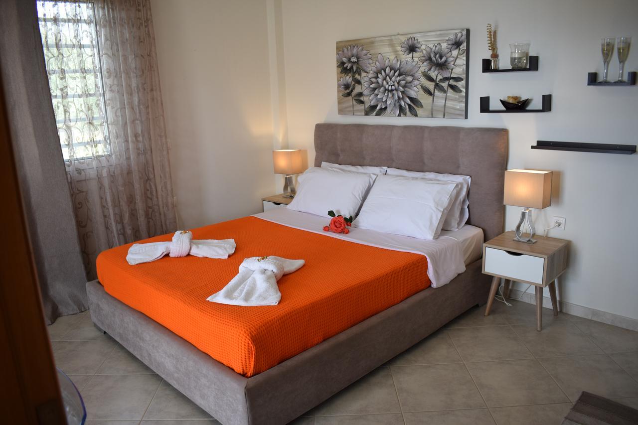 Ferienwohnung Studio Holiday Kalamata Exterior foto